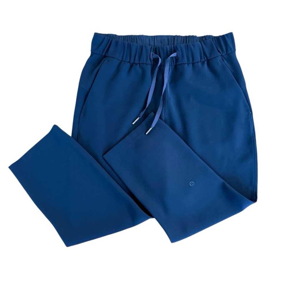 Lululemon On The Fly Crop 23” Size 6